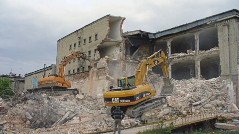 2007.05 - Lublin - Demolishing cold storage